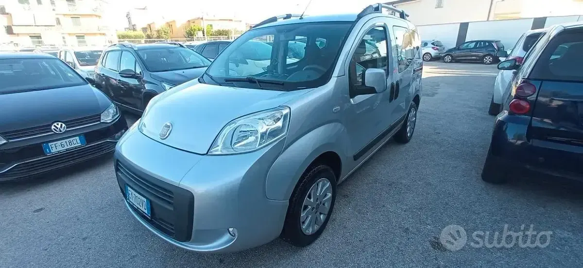 Usata Fiat Qubo Trekking 70 CV (51 kW) 2015 Grigio Monovolume