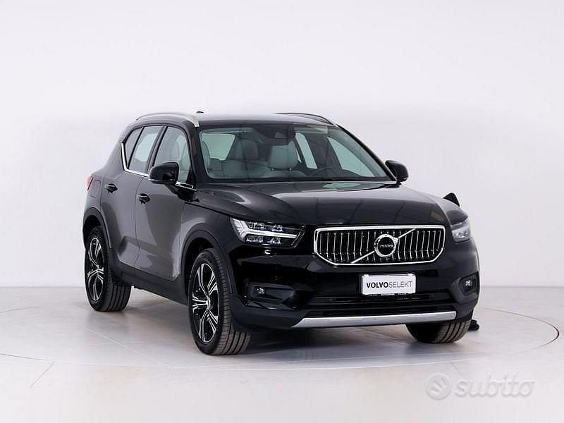 Usata Volvo XC40 Inscription 155 CV (114 kW) 2021 Nero SUV