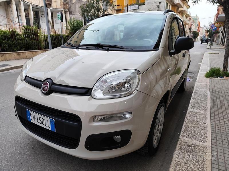 Usata Fiat Panda 85 CV (62 kW) 2014 Beige Utilitaria
