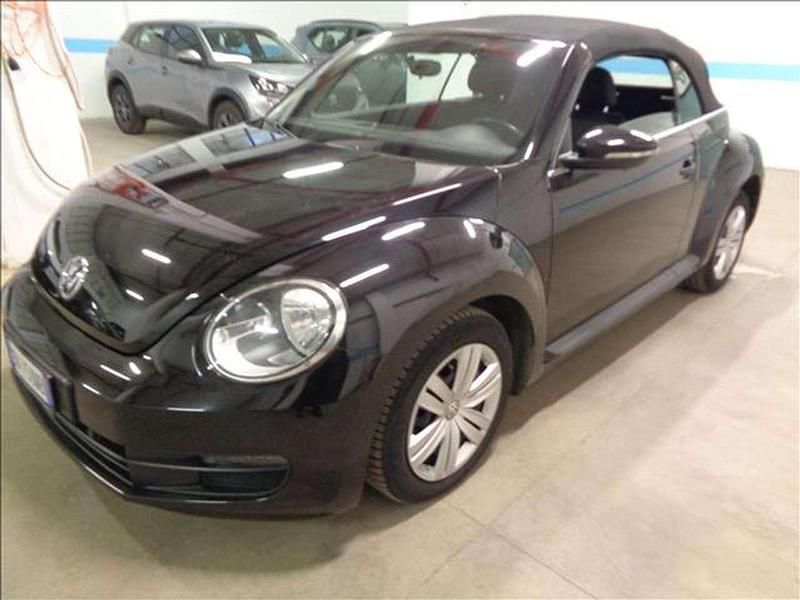 Usata VW Beetle Cabriolet Design 105 CV (77 kW) 2015 Nero Cabrio