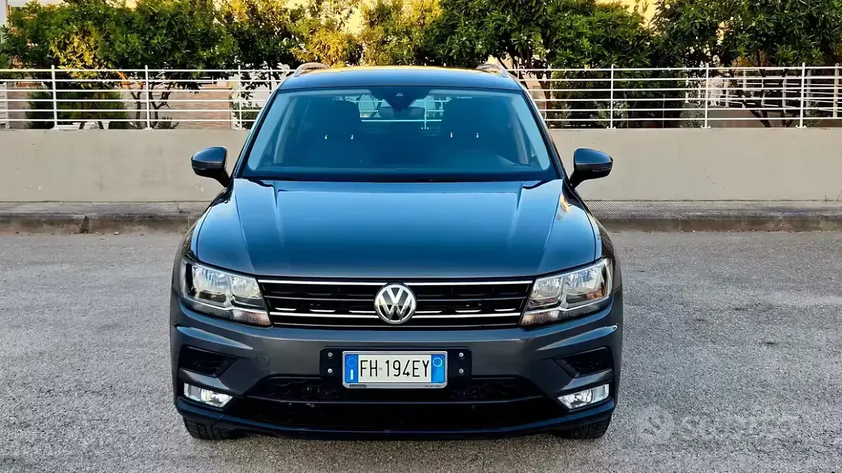 Usata VW Tiguan 150 CV (110 kW) 2017 Grigio SUV