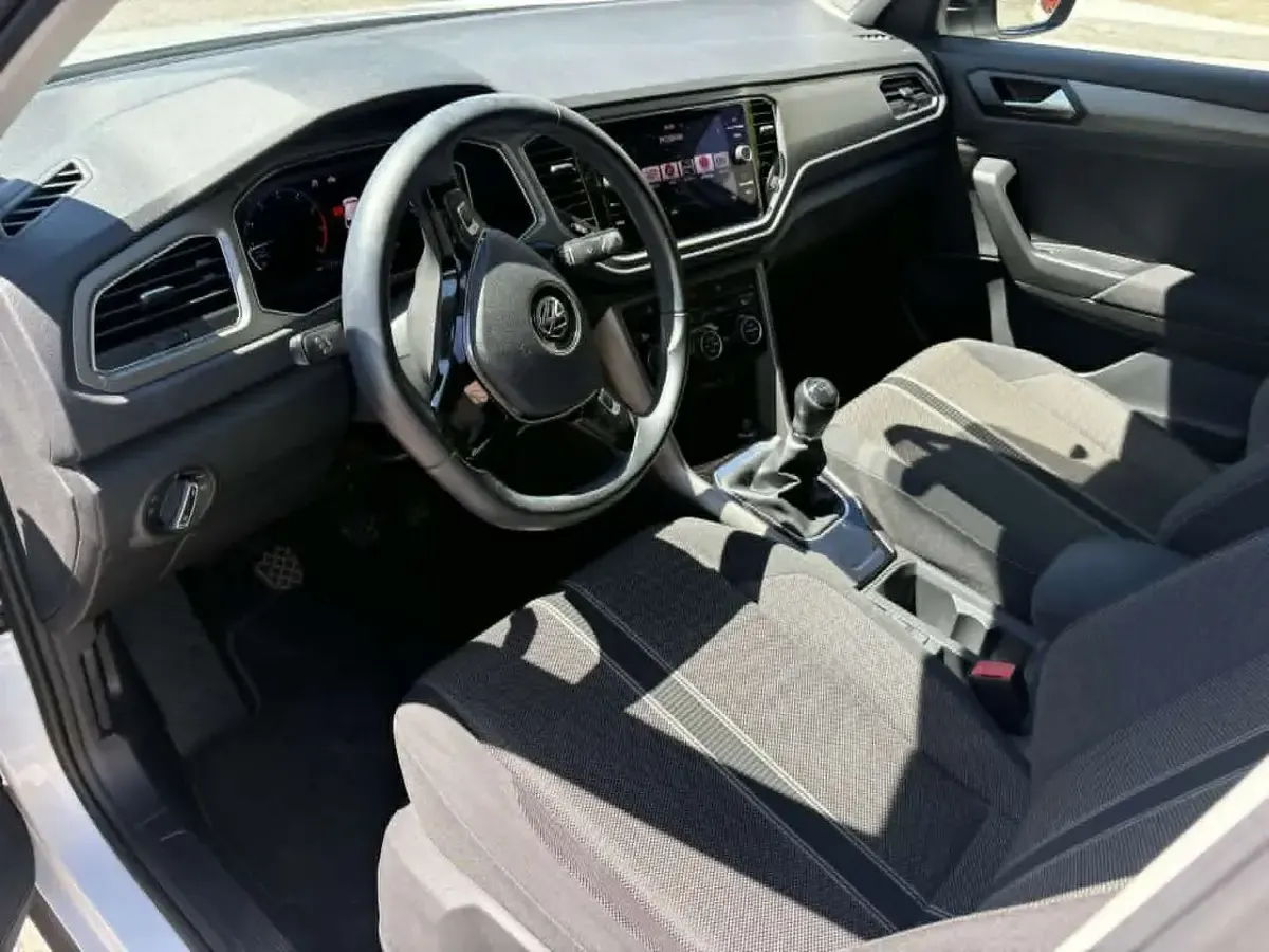 Usata VW T-Roc Style 116 CV (85 kW) 2020 White silver met tetto nero SUV