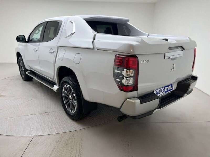 Usata Mitsubishi L200 Top 150 CV (110 kW) 2022 Bianco Pick-up