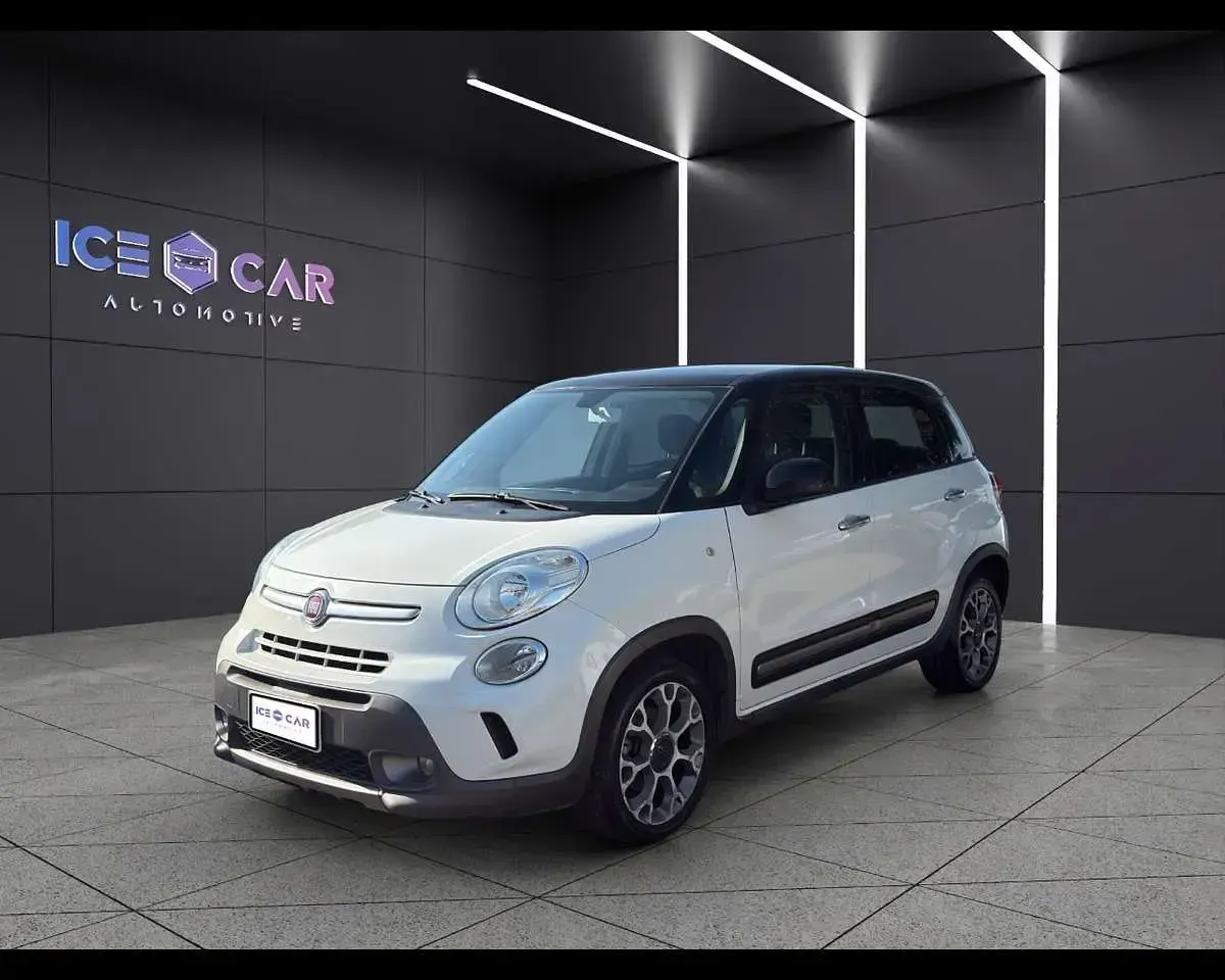 Usata Fiat 500L Trekking 85 CV (62 kW) 2014 Bianco Monovolume