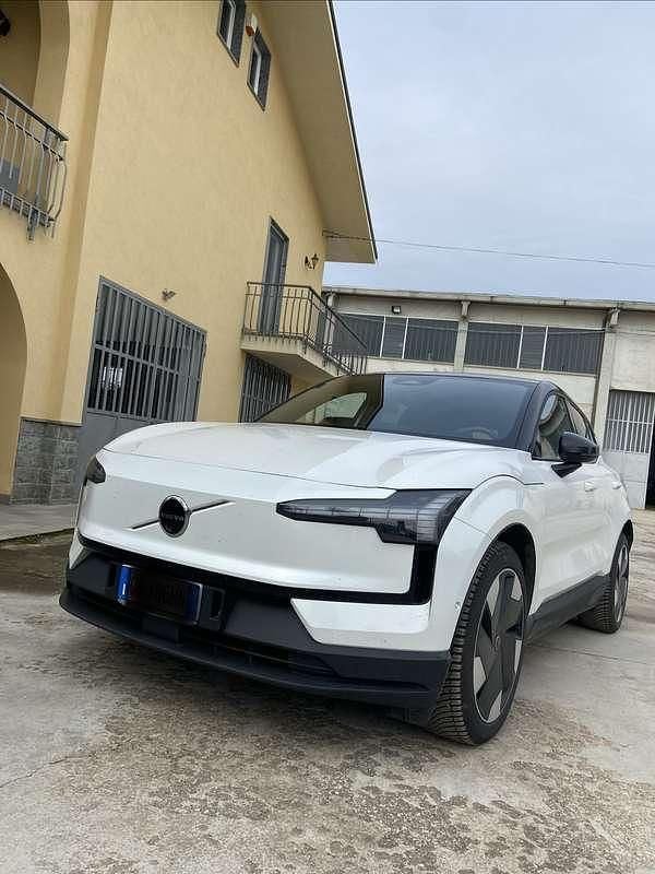 Usata Volvo EX30 Ultra 314 kW (428 CV) 2023 SUV
