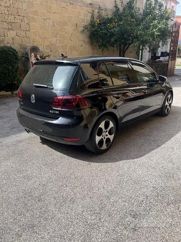 Usata VW Golf VI 140 CV (102 kW) 2009 Nero Utilitaria