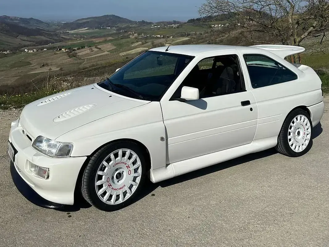 Usata Ford Escort RS 227 CV (166 kW) 1994 Berlina