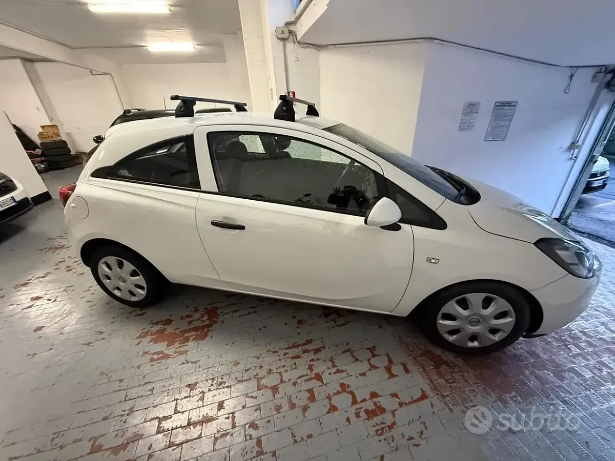 Usata Opel Corsa 75 CV (55 kW) 2017 Bianco Utilitaria