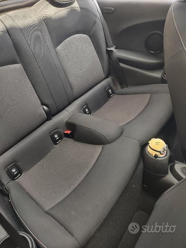 Usata Mini ONE 102 CV (75 kW) 2016 Utilitaria