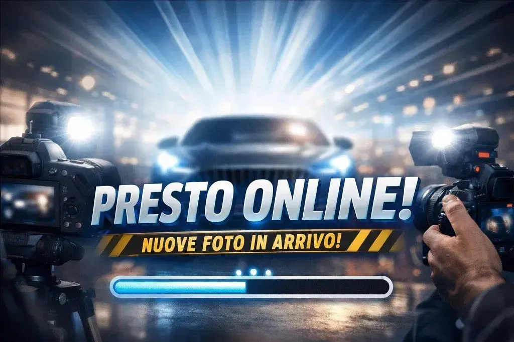 Usata Fiat Doblò 131 CV (96 kW) 2024 Bianco pastello Monovolume