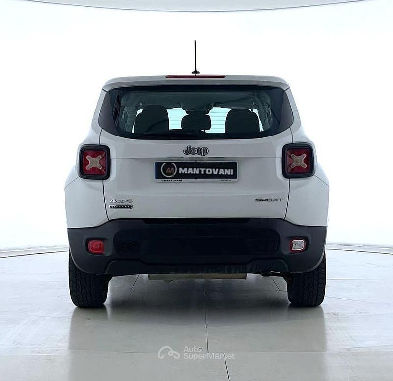 Usata Jeep Renegade Sport 120 CV (88 kW) 2015 Bianco SUV