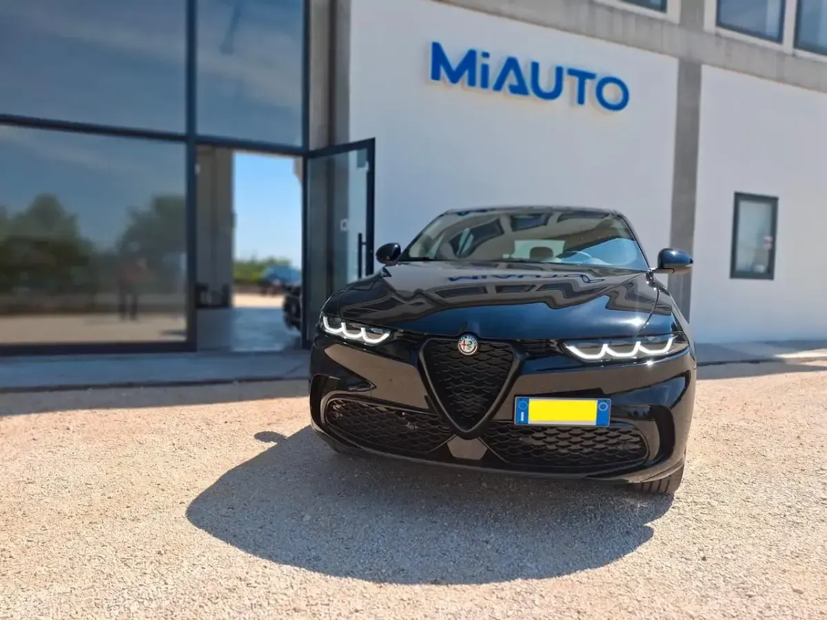 Nuova Alfa Romeo Tonale Sprint 160 CV (117 kW) 2026 Nero SUV
