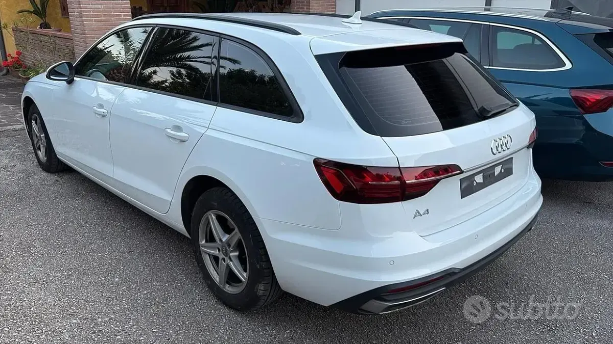 Usata Audi A4 Business 170 CV (125 kW) 2021 Bianco Station wagon