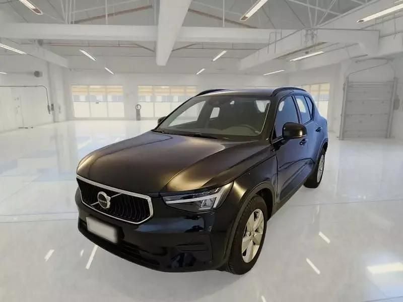 Usata 2022 Volvo XC40 SUV | 21.750 € (Buon prezzo) - Immagine 1/4