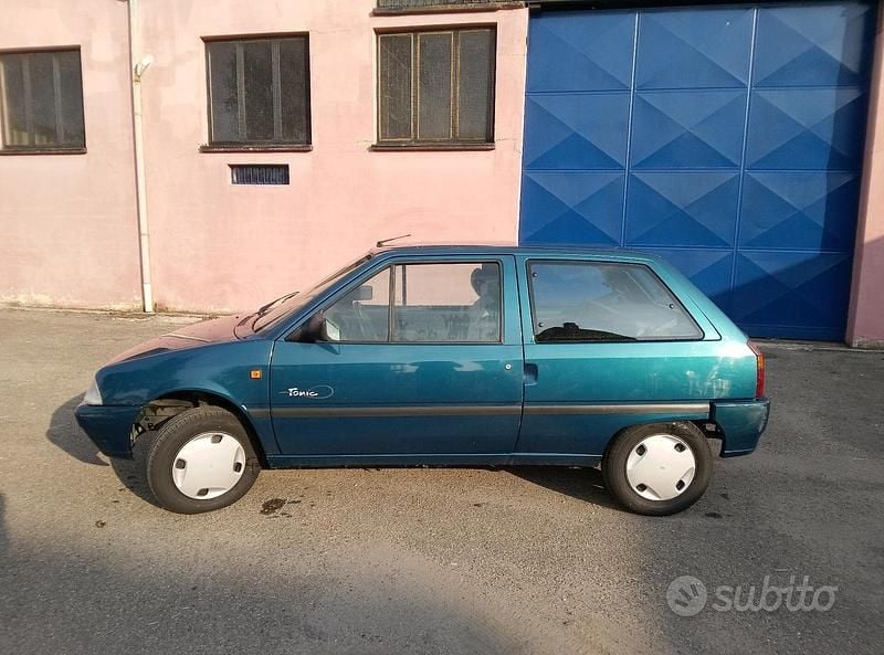 Usata Citroën AX 50 CV (36 kW) 1996 Verde Utilitaria