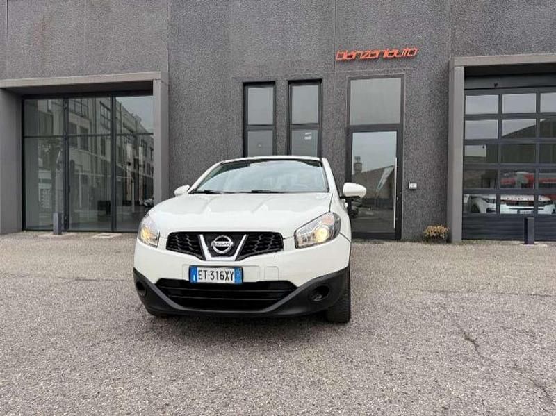 Usata Nissan Qashqai N-TEC 117 CV (86 kW) 2014 Bianco SUV