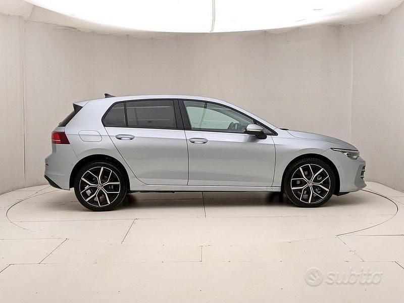 Nuova VW Golf VIII Life 150 CV (110 kW) 2025 Grigio Berlina