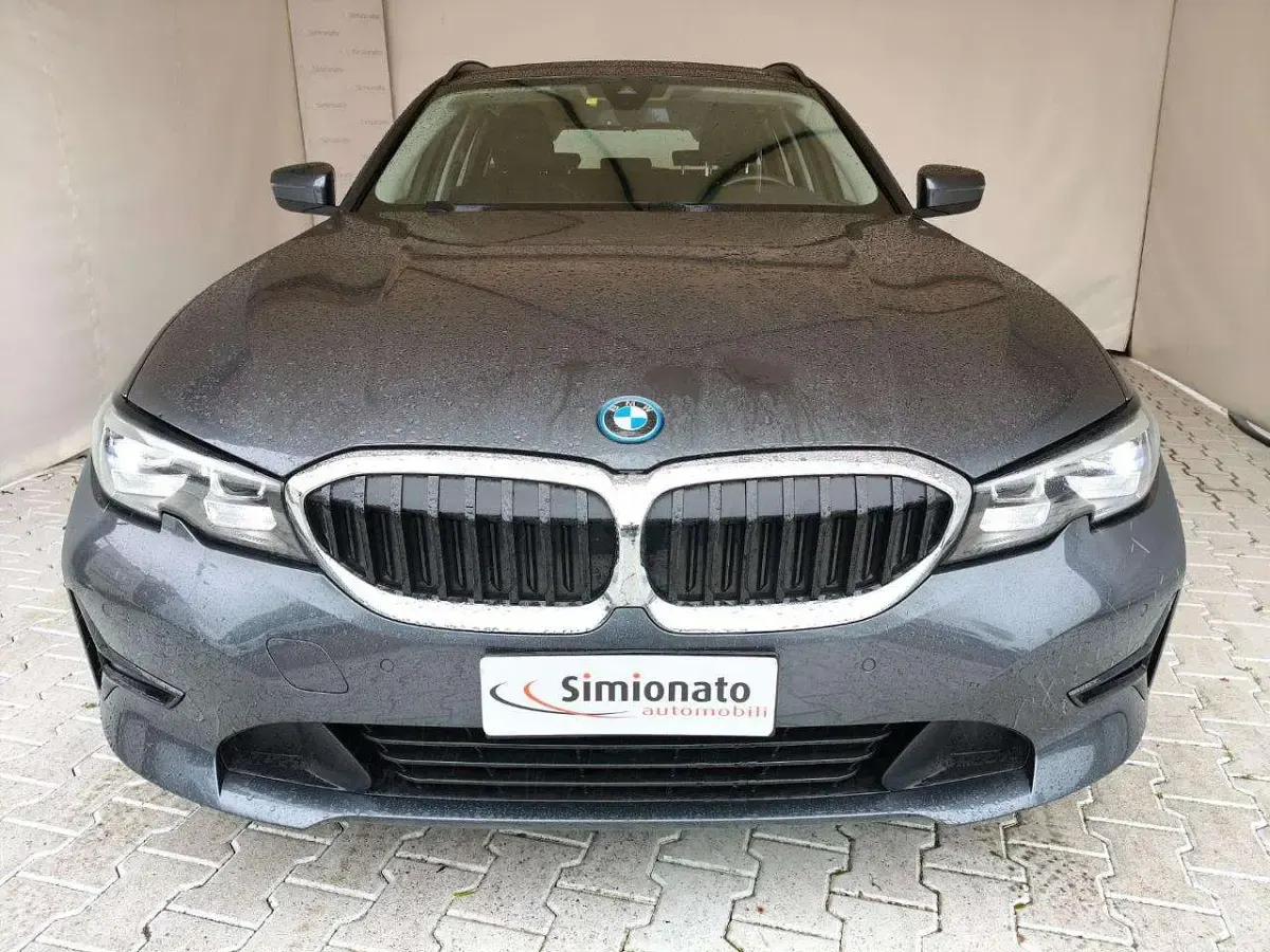 Usata BMW 320 163 CV (119 kW) 2022 Antracite Station wagon