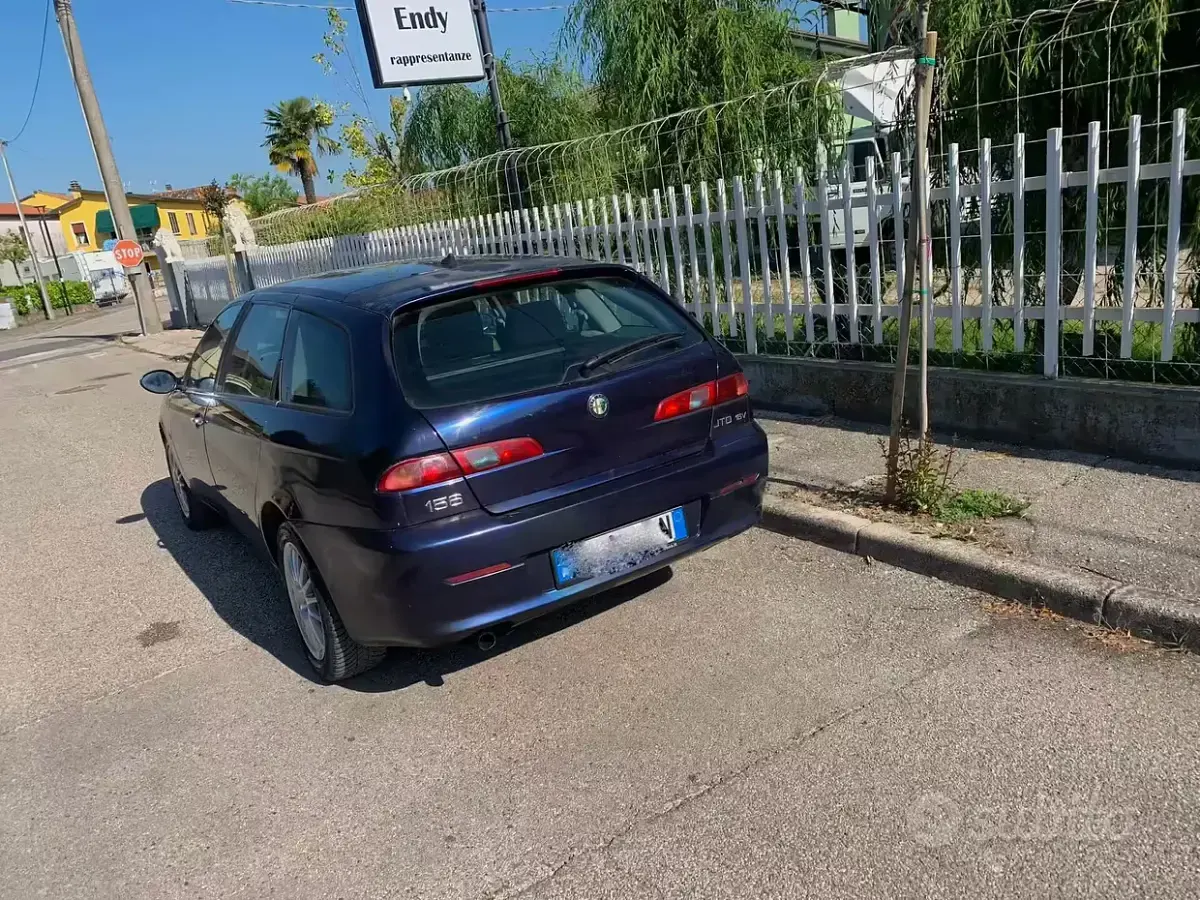Usata Alfa Romeo 156 116 CV (85 kW) 2005 Bluazzurro Station wagon