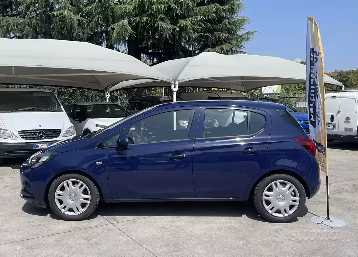 Usata Opel Corsa 69 CV (50 kW) 2016 Bluazzurro Utilitaria