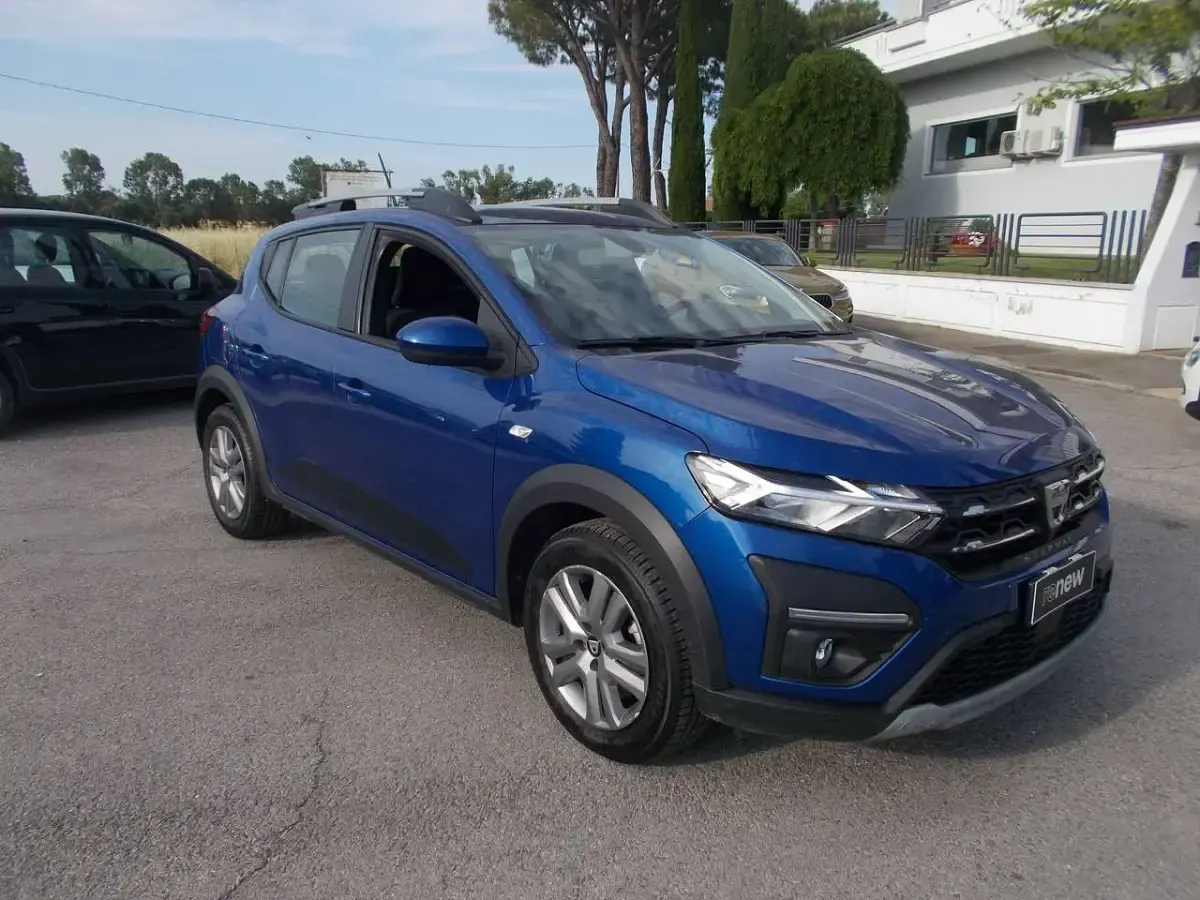 Usata Dacia Sandero Comfort 101 CV (74 kW) 2021 Blu/azzurro Berlina