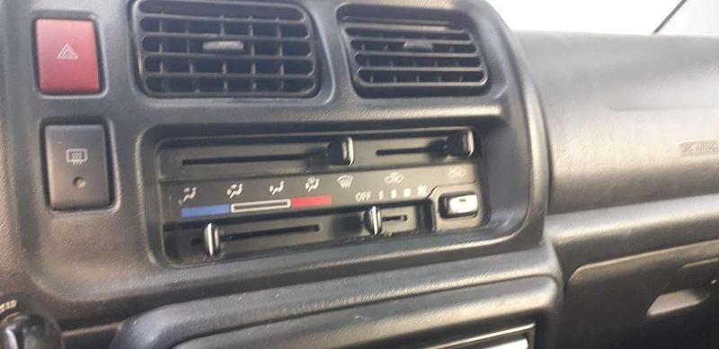 Usata Suzuki Jimny 65 CV (47 kW) 2004 Other SUV