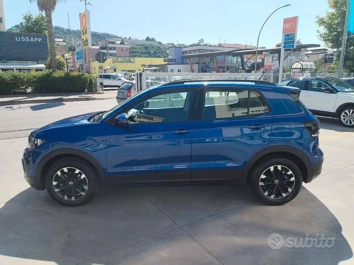 Usata VW T-Cross Style 95 CV (69 kW) 2023 Reef blue met. SUV