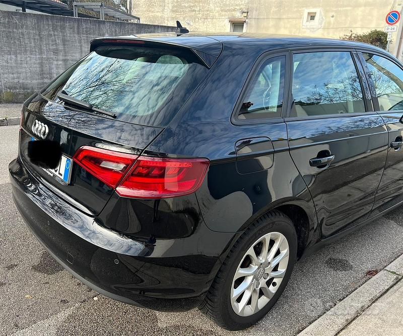 Usata Audi A3 150 CV (110 kW) 2017 Nero Berlina