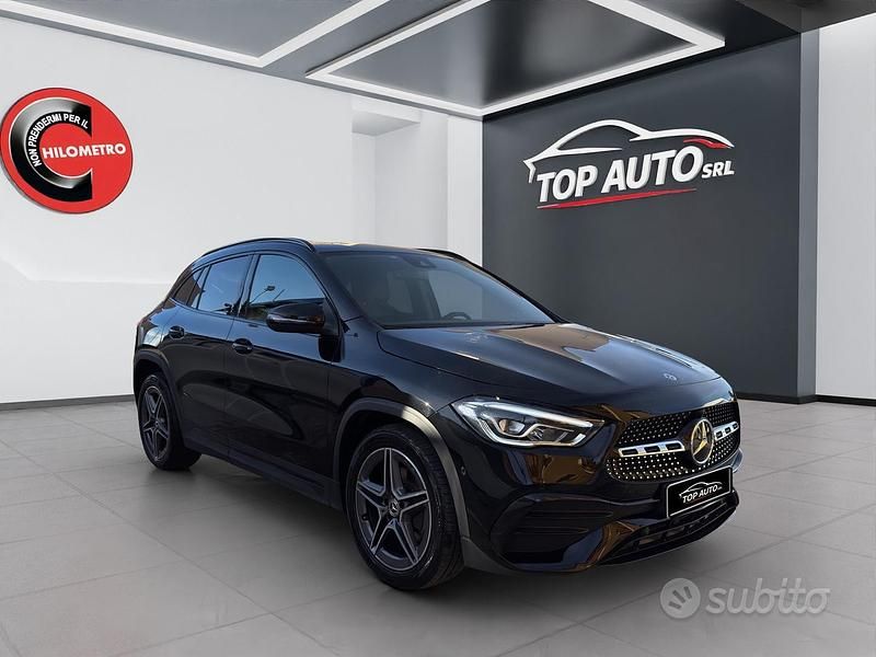 Usata Mercedes GLA200 Premium 149 CV (109 kW) 2021 Nero SUV