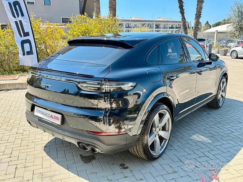 Usata Porsche Cayenne Coupe 339 CV (249 kW) 2021 Blu Coupé