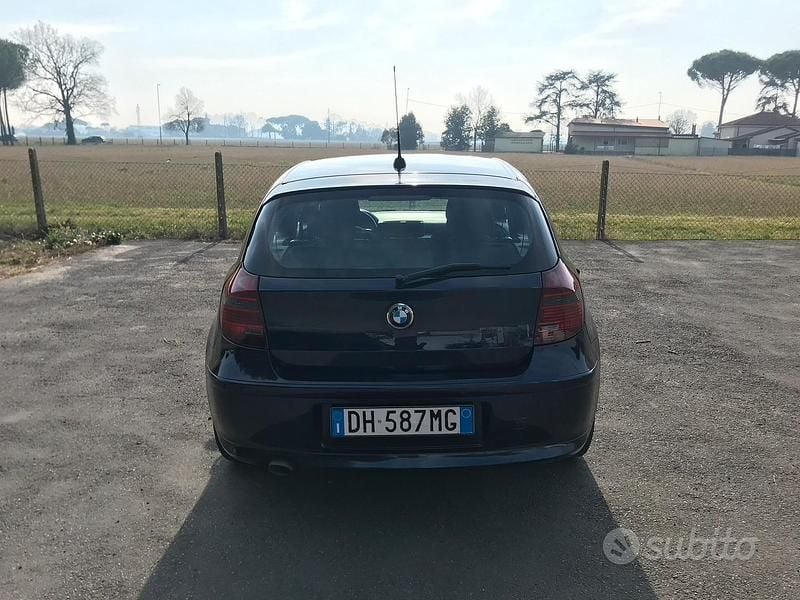 Usata BMW 118 2007 Blu Utilitaria