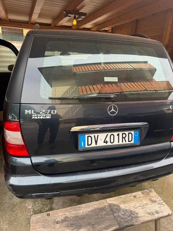 Usata 2004 Mercedes ML270 SUV | 3000 € (Ottimo prezzo) - Immagine 1/3