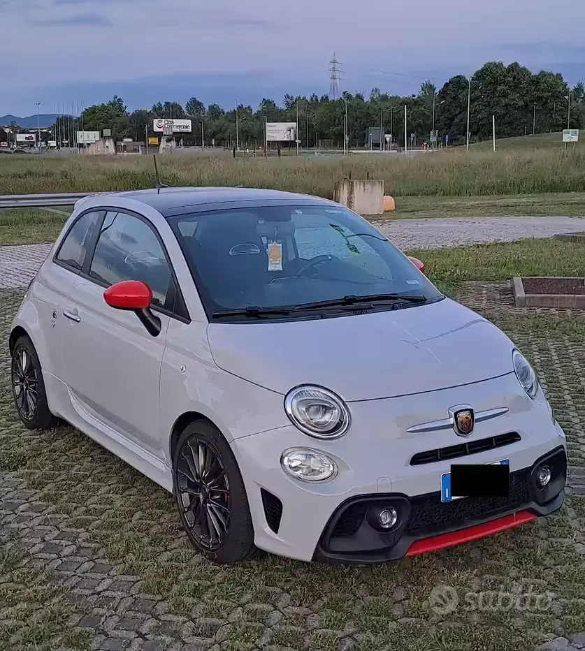Usata Abarth 595 Pista 160 CV (117 kW) 2018 Grigio Berlina