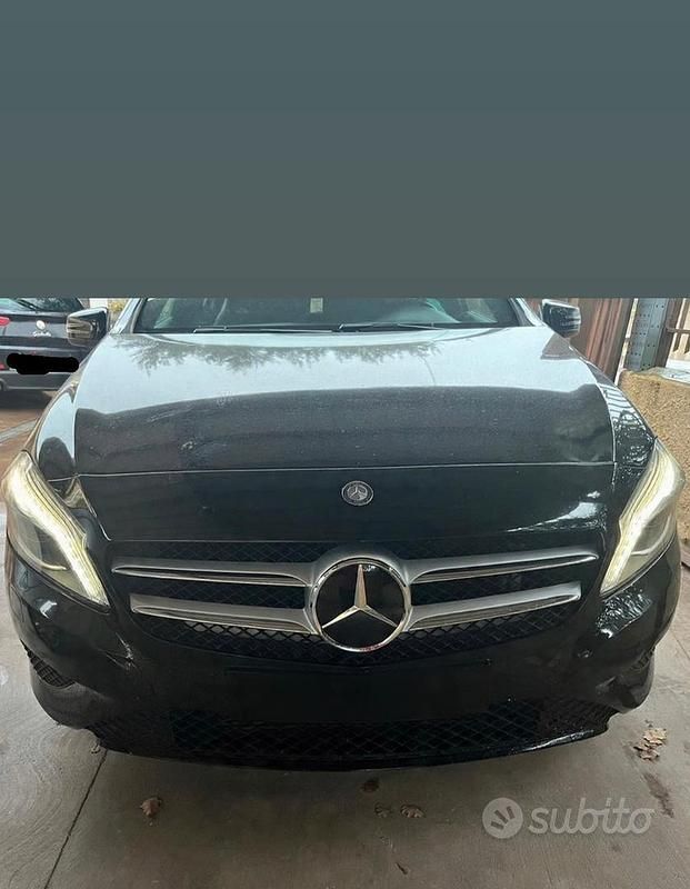 Usata Mercedes A180 2015 Nero Berlina
