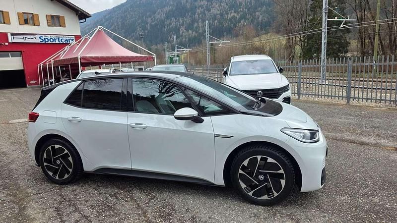 Usata VW ID.3 Pro 69 kW (95 CV) 2020 Bianco Utilitaria