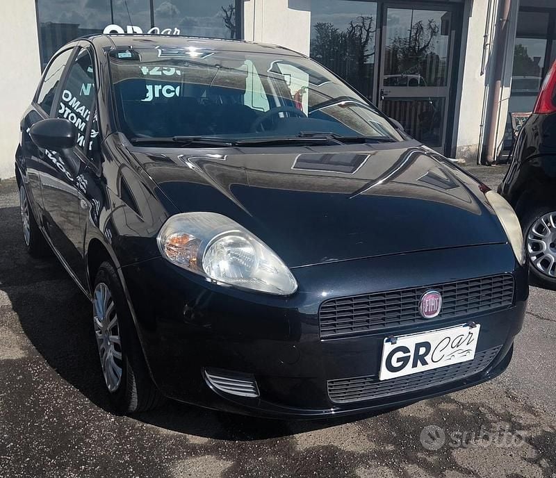 Usata Fiat Grande Punto S 69 CV (50 kW) 2011 Nero Utilitaria