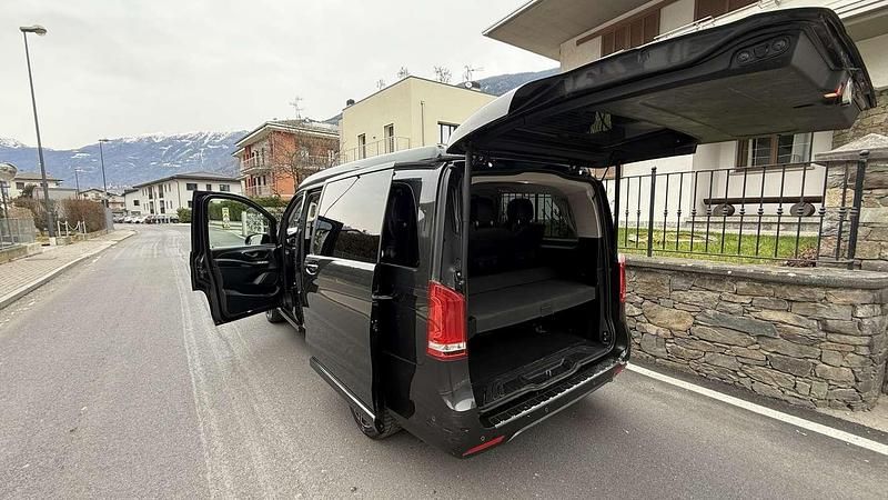 Usata Mercedes V300 Marco Polo 334 CV (245 kW) 2020 Nero Monovolume