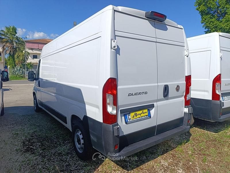 Usata Fiat Ducato 14 140 CV (102 kW) 2022 Bianco Furgone