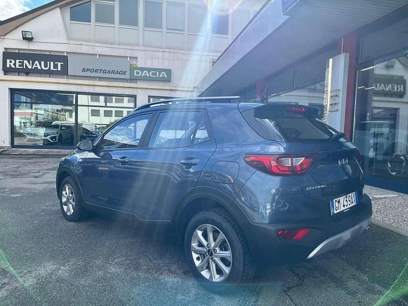 Usata Kia Stonic Urban 101 CV (74 kW) 2023 Smoke blue SUV