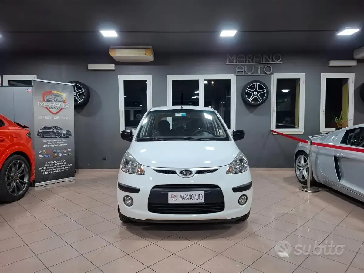Usata Hyundai i10 Style 64 CV (47 kW) 2010 Bianco Utilitaria
