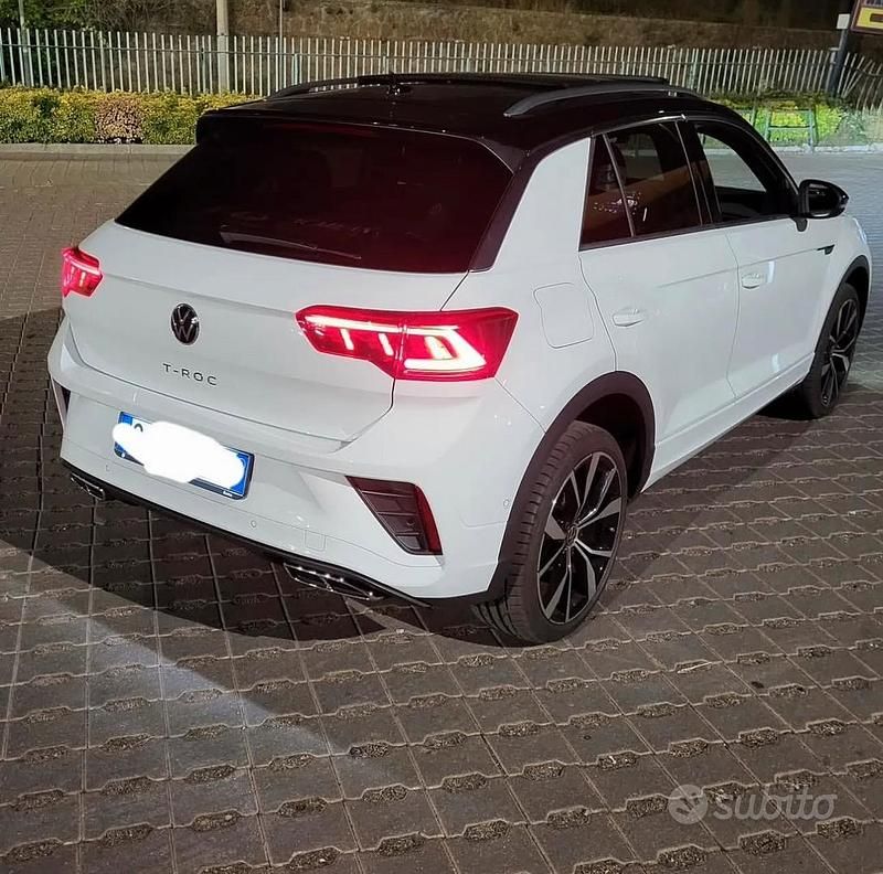 Usata VW T-Roc R-line 150 CV (110 kW) 2022 SUV