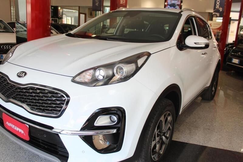Usata Kia Sportage 131 CV (96 kW) 2020 Bianco SUV