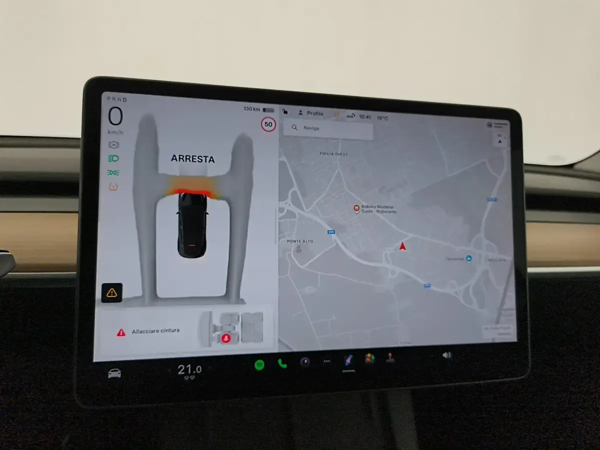 Usata Tesla Model Y 152 kW (208 CV) 2024 Nero SUV