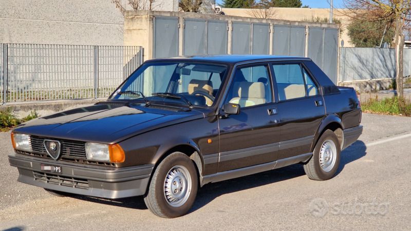 Marrone Usata 1984 Alfa Romeo Giulietta Due volumi | 11.900 € - Immagine 1/4