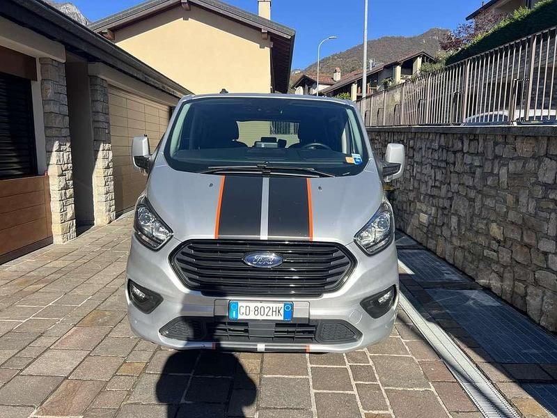 Usata 2021 Ford Tourneo Custom Sport Furgone | 32.500 € (Ottimo prezzo) - Immagine 1/4
