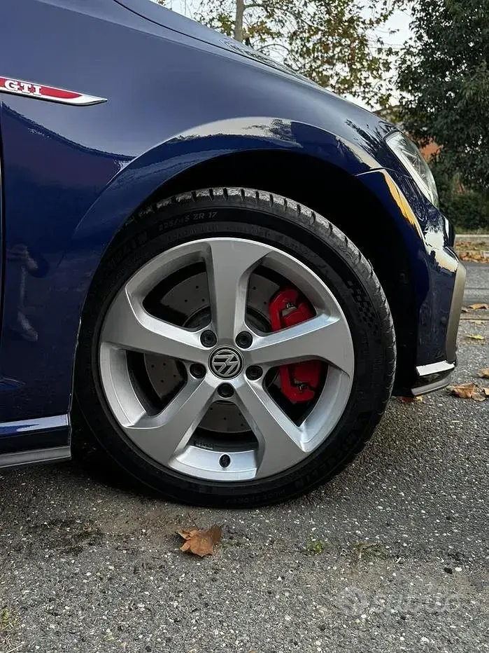 Usata VW Golf VII 245 CV (180 kW) 2019 Berlina