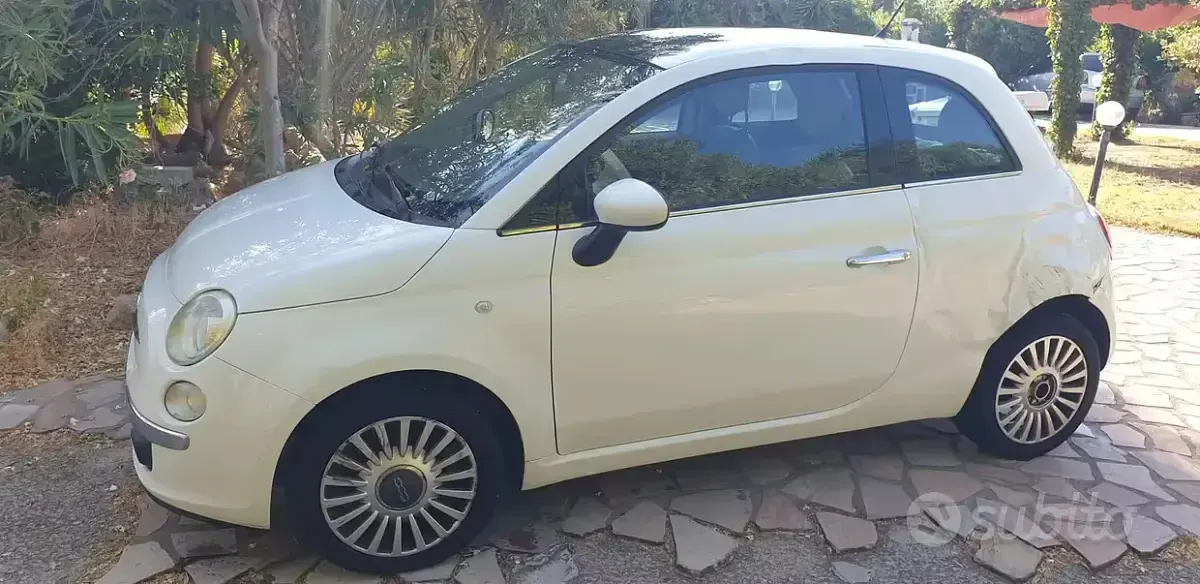 Usata Fiat 500 69 CV (50 kW) 2008 Bianco Utilitaria
