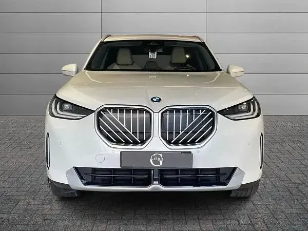 Usata BMW X3 Comfort Edition 197 CV (144 kW) 2024 Bianco perla SUV
