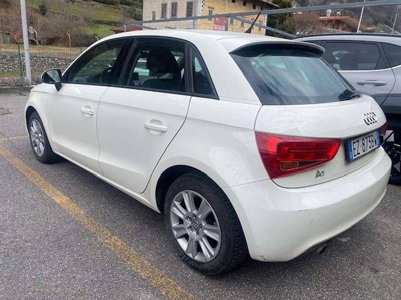 Usata Audi A1 Sportback Attraction 90 CV (66 kW) 2015 Bianco Utilitaria