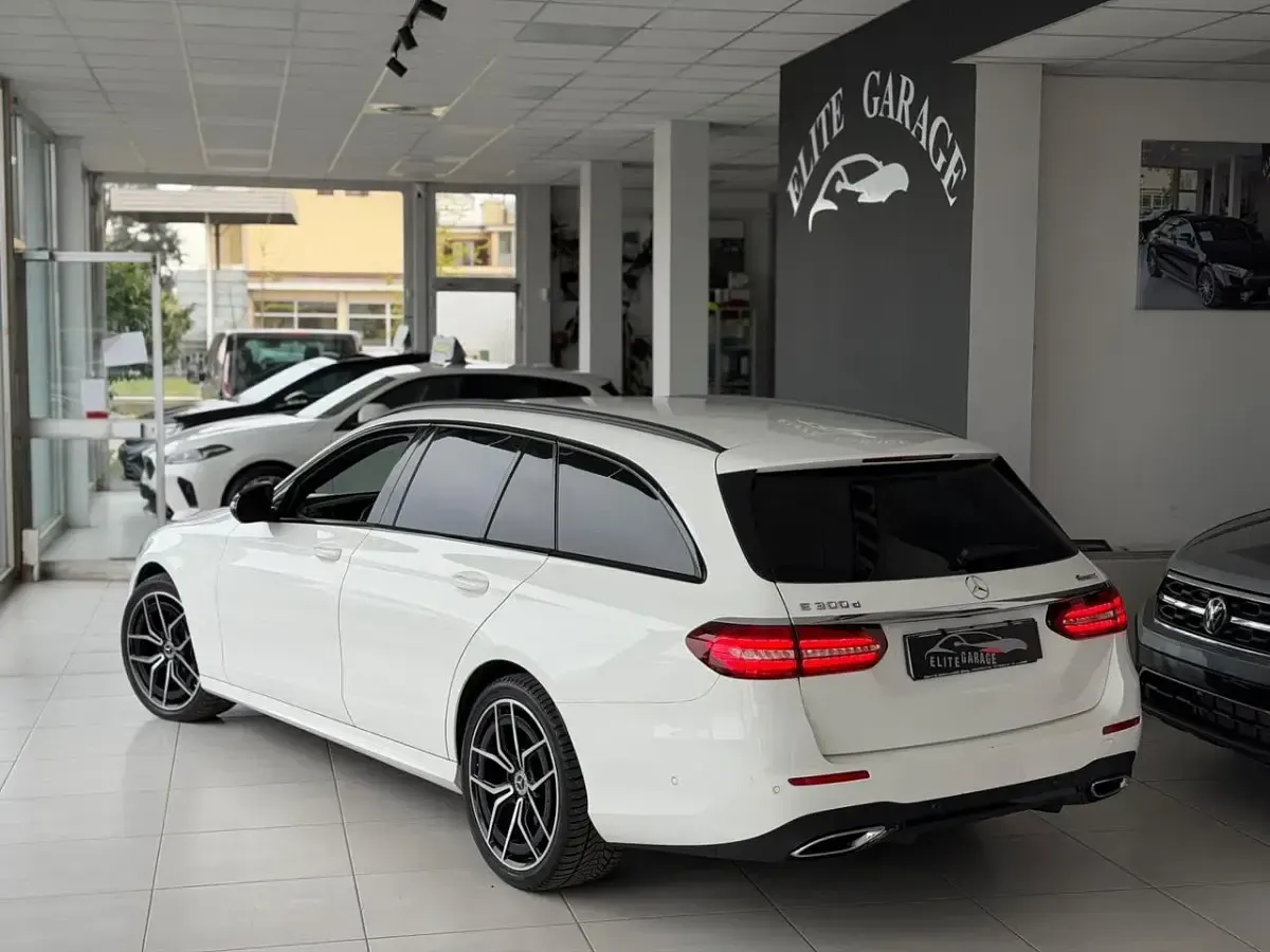 Usata Mercedes E300 Premium Plus 265 CV (194 kW) 2022 Bianco Station wagon